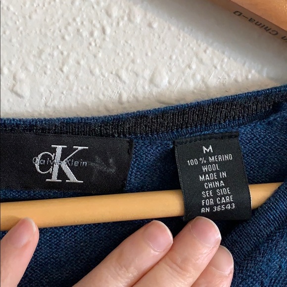 CK Men’s Merino Spring Sweater - Picture 2 of 3